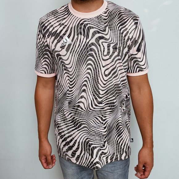 Mens Adidas Climalite T-shirt Jersey | Small | BRAND NEW - Picture 1 of 3